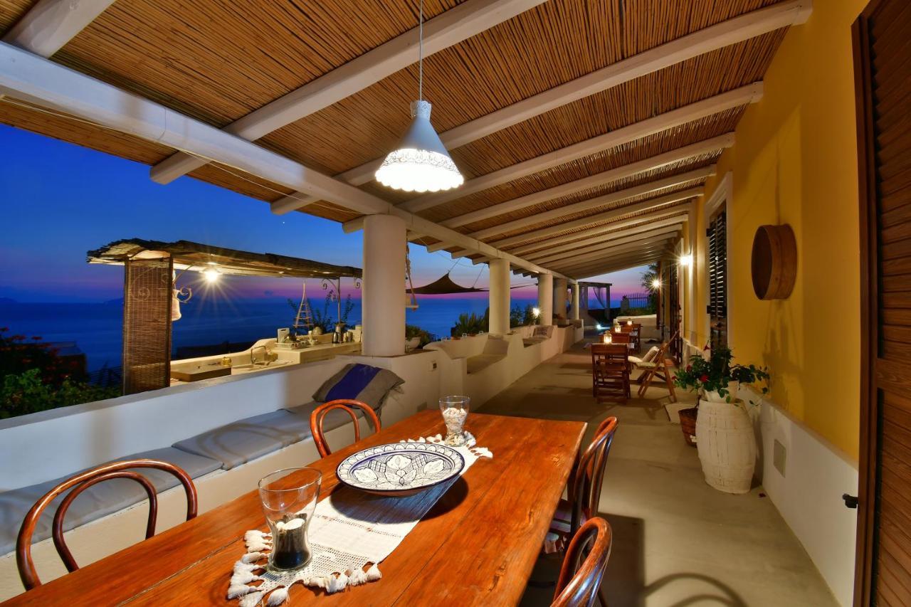 Mariangelica Hotel Ginostra Екстериор снимка