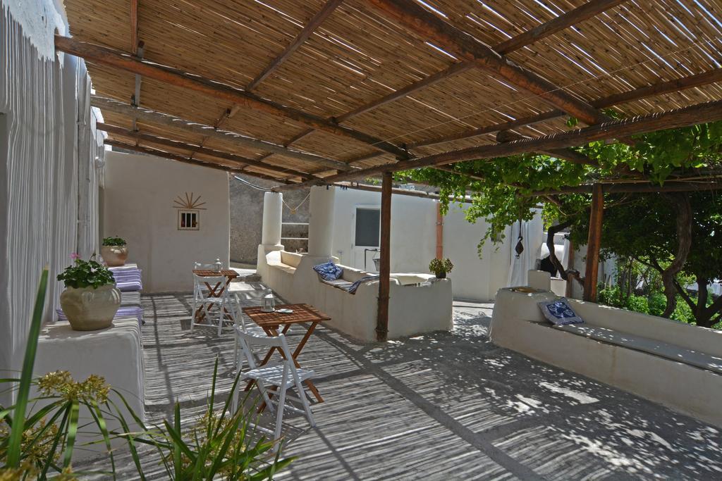 Mariangelica Hotel Ginostra Екстериор снимка